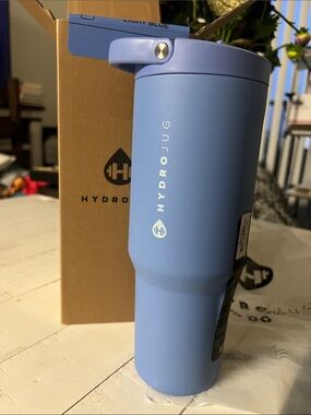 NWT Hydrojug Sport